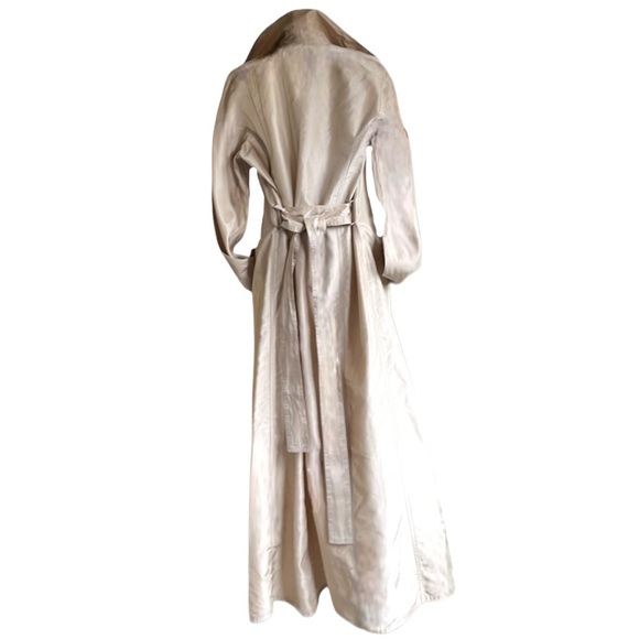 🧥 Belted trench coat made in Italy - Picture 2 of 7